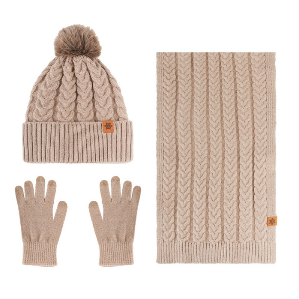 Zestaw eleganckich akcesoriów zimowych: czapka, szalik, rękawiczki